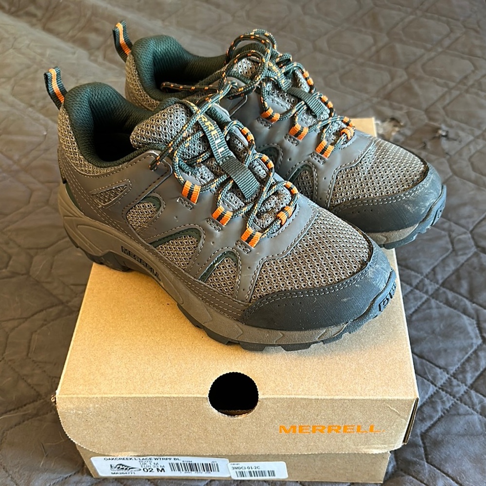 Merrell Oakcreek Gray and Orange Hiking Shoes